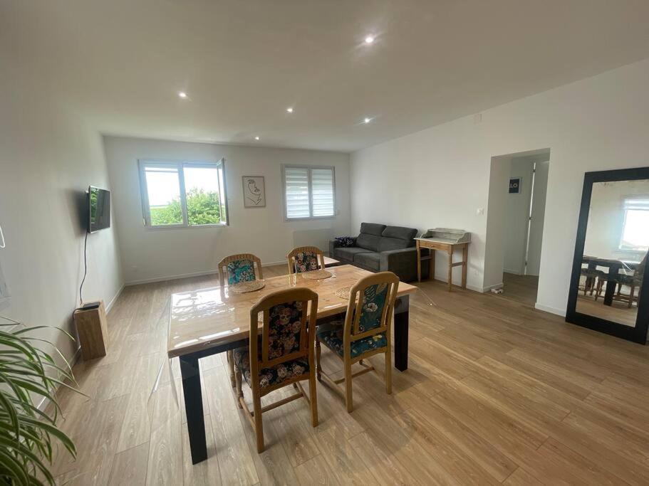 Banting Room Dury  外观 照片